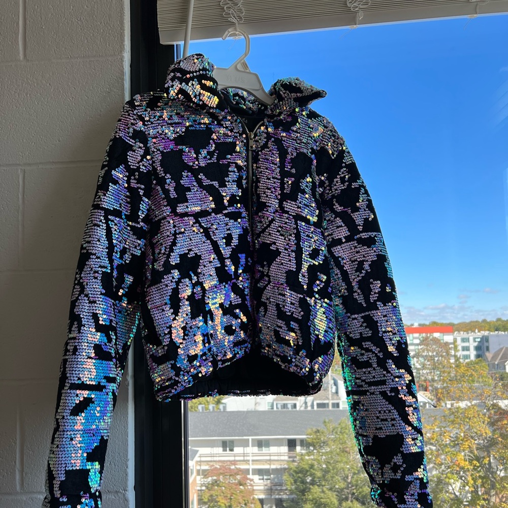 AKIRA Label Sequin puffer jacket